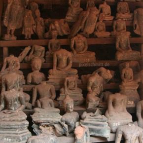 002 vientiane laos