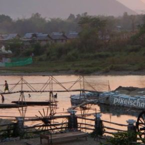 008 sonnenuntergang in vang vieng