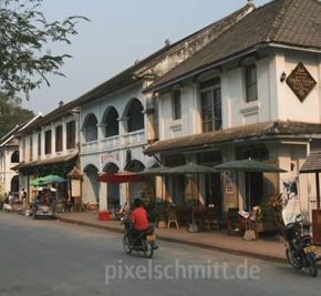 022 haeuser in luang prabang laos