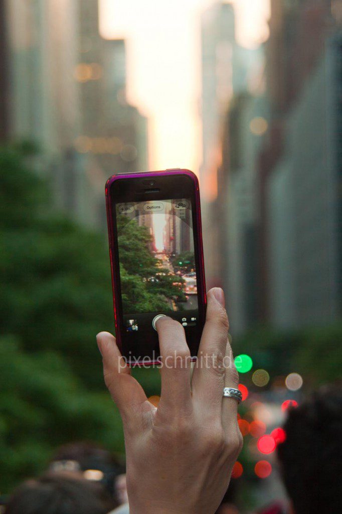 New York: 10 kostenlose Sehenswürdigkeiten manhattanhenge new york 4