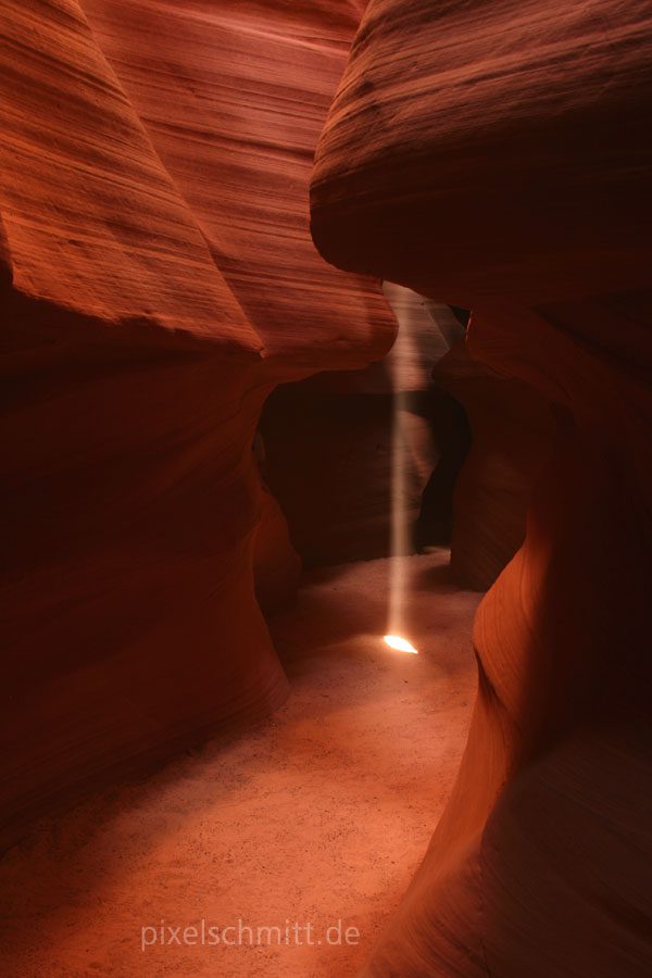 Antelope Canyon: Wichtige Tipps für deinen Besuch upper antelope canyon lichtstrahl 05