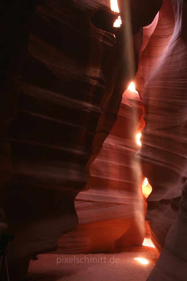 Antelope Canyon: Wichtige Tipps für deinen Besuch Lichtstrahlen im Upper Antelope Canyon