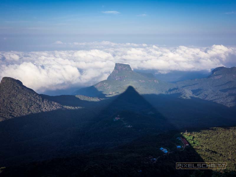 how-to-climb-adams-peak-sri-lanka-sri-pada-32