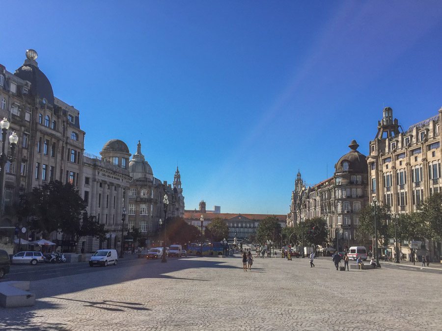 Städtereise Porto: Tolle Tipps für 4 Tage Kurztrip Porto: Avenida dos Aliados