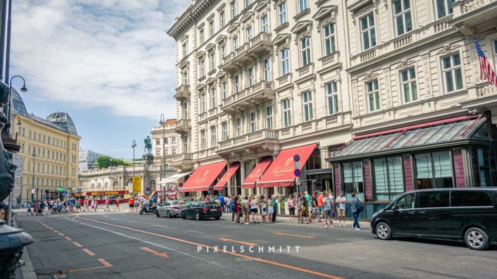 Wien Sehenswürdigkeiten: 19 schöne Tipps für 2 Tage Café Sacher Wien Sachertorte