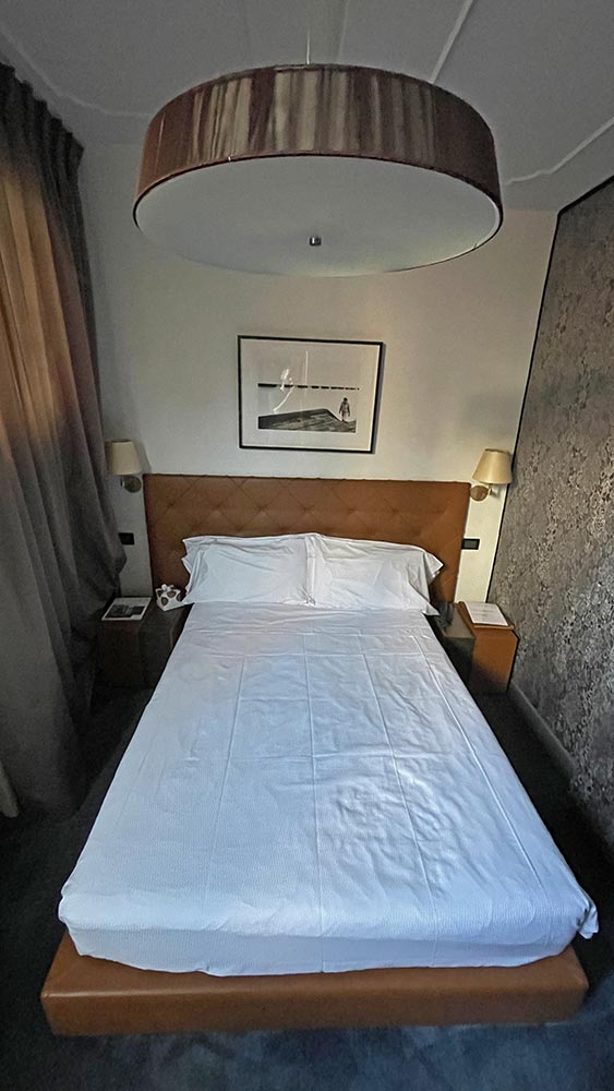 Venedig Hotel: Bezahlbar und zentral übernachten Günstiges Hotelzimmer in Venedig