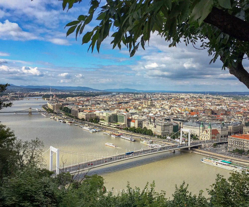 Budapest: Wie kommt man vom Flughafen in die Innenstadt? Vom Flughafen Budapest in die Innenstadt